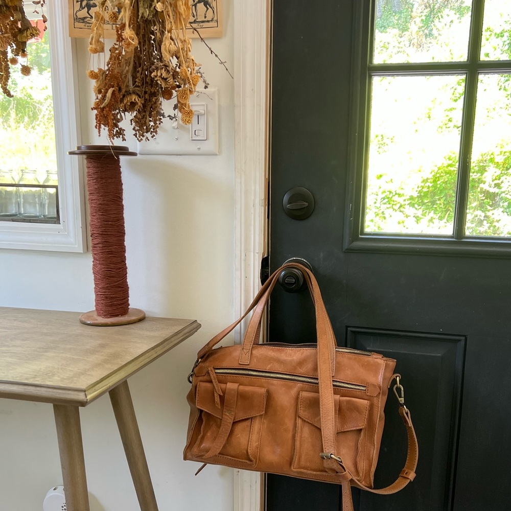 Raven + Lily Crossbody Satchel Bag from Magnolia